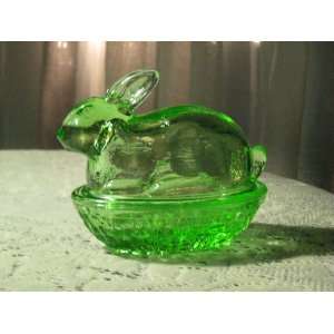  Clear Green Glass Smith Glasss Bunny Rabbit On Nest