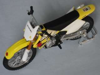 Maisto 118 Diecast Suzuki RM Z250 Motorcycle Bike MINT  
