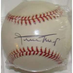  Willie Mays SIGNED Official ONL White Baseball Sports 