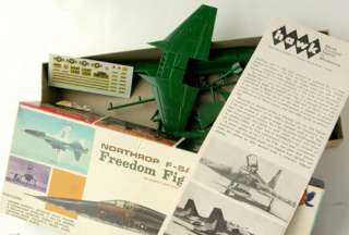 1966 HAWK Model Airplane Kit Northrop F 5A FREEDOM FIGHTER Plastic 1/4 