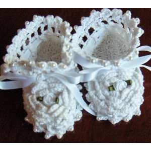 Hand Crocheted Infant Irish Rose Baby Booties Christening   All White