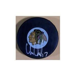  Chris Chelios Autographed Hockey Puck   Chicago Blackhawks 