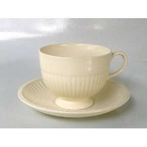  Wedgwood Queens Ware Cream EDME Cup & Saucer Set Foot 