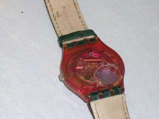   WRISTWATCH FLORAL STORY GREEN LEATHER BAND WATCH UNISEX 1980S JUNGLE