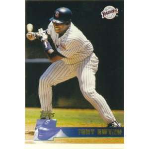  1996 Topps #250 Tony Gwynn Padres