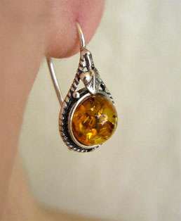 BALTIC WHITE, HONEY or GREEN AMBER & STERLING SILVER EURO HOOK 