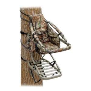  API Quest Climbing Treestand ACL605 A