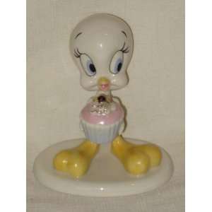 Lenox   A Present From Tweety Porcelain Figurine   Amethyst February