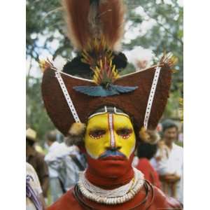 Portrait of a Huli Southern Highlander, Papua New Guinea Premium 