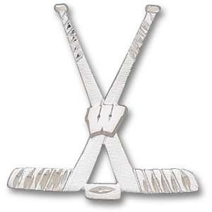  University of Wisconsin W Hockey Sticks Pendant (Silver 