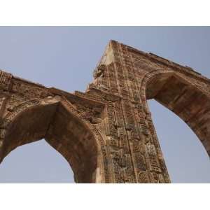  Arches of Quwwat Ul Islam Mosque, Qutb Complex, Delhi 