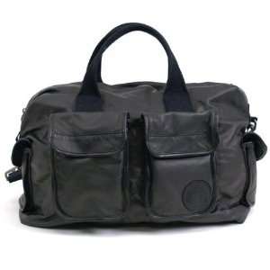  A Walk In The Woods  5706195 Kenneth Cole Messenger Bags 