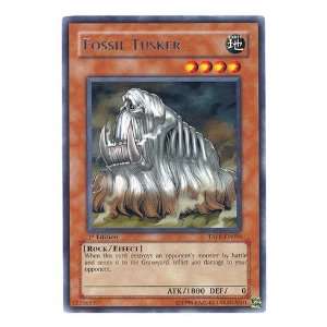   Tusker (R) / Single YuGiOh Card in Protective Sleeve Toys & Games