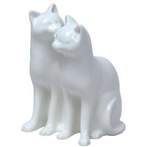  A Cat Kiss Porcelain Sculpture