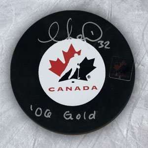  CHARLINE LABONTE Team Canada SIGNED Hockey Puck Sports 