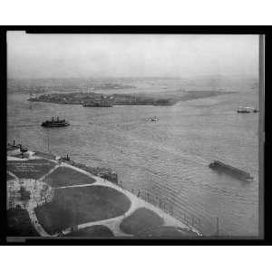  Battery Park,Governors Island,New York,NY,Ships Sailing 
