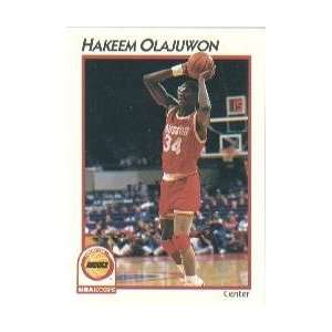 1991 92 Hoops #16 Hakeem Olajuwon 