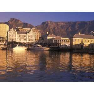  Victoria and Albert Waterfront Center, Cape Town, South 