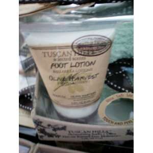  Tuscan Hills Scented Foot Lotion w/ Ultra Soft Spa Sock 
