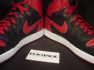 2009 Nike Air Jordan I Retro DMP CHICAGO BULLS BLACK VARSITY RED WHITE 
