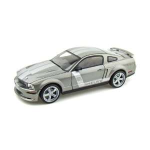  2006 Ford Shelby Mustang CS6 1/18 Grey w/Silver Stripes 