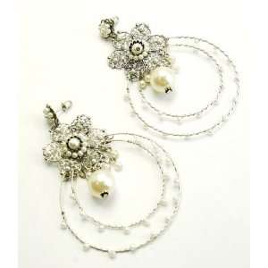   Fashion Earrings   Flower Lope Crystal & Cream Pearl Dangling Earrings