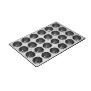 Focus Foodservice Commercial Bakeware 24 Count 2 3/4 Inch Cupcake Pan 
