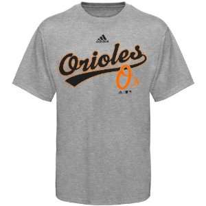  adidas Baltimore Orioles Ash Youth Script T shirt Sports 