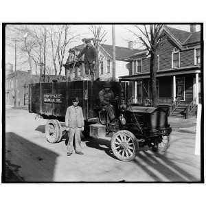 Coke delivery wagon,workers,Detroit City GasCompany,Mich.  