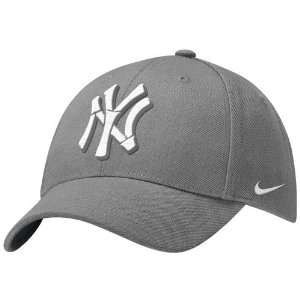  Nike New York Yankees Gray Wool Classic Adjustable Hat 