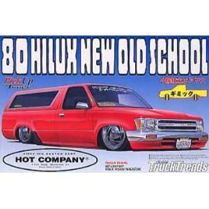  1/24 Toyota Hilux New Old School Toys & Games
