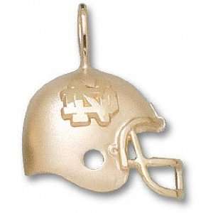   Fighting Sioux Solid 10K Gold ND Helmet Pendant