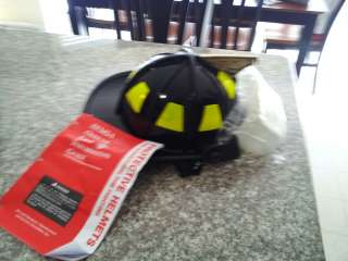 Cairns 1010 Traditional Fire Helmet with 4 Face Shield   Brand New 