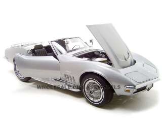   18 scale diecast 1969 chevrolet corvette 1 of 6000 made by autoart has