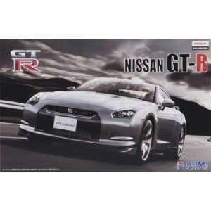  Fujimi   1/24 Nissan GT R R35 (Plastic Model Vehicle 