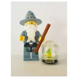  LEGO Good Wizard with Crystal Ball & Staff Toys & Games