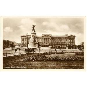  1920s Vintage Postcard Buckingham Palace London England UK 