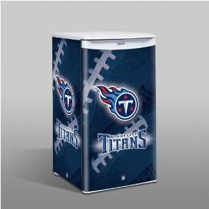  Tennessee Titans Large Refrigerator Memorabilia. Sports 