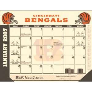 Cincinnati Bengals 22x17 Desk Calendar 2007  Sports 