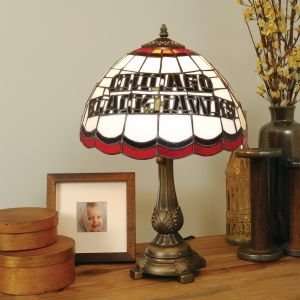  CHICAGO BLACKHAWKS LOGOED 20 IN TIFFANY STYLE TABLE LAMP 