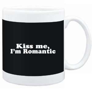  Mug Black  Kiss me, Im romantic  Adjetives Sports 