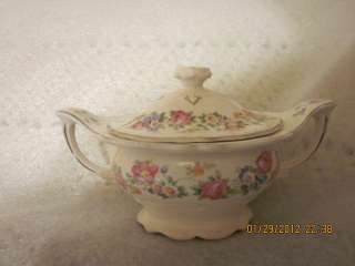 Edwin M Knowles KNO7 Covered Sugar Bowl   
