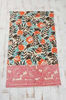 UrbanOutfitters  3x5 Scarf Border Printed Rug