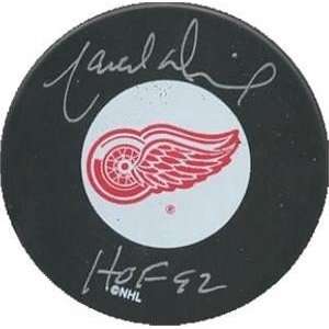 Marcel Dionne Autographed/Hand Signed Hockey Puck (Detroit Red Wings 