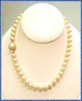 Trifari Vintage 50s Signed Glass Pearls Choker Necklace  