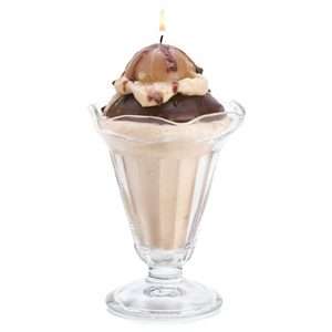 Vanilla Ice Cream Chocolate Syrup Hot Fudge Sundae Scented Candle in 