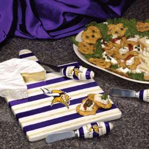 Minnesota Vikings Cheese Cutting Board Set  Sports 