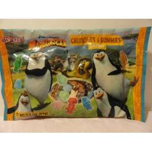 Dreamworks Madagascar Crunchies & Gummies Candy   Individually Wrapped