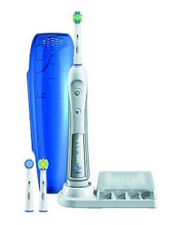 Oral B Professional Care Triumph 4000 electric toothbrush clean white 