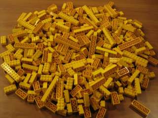 500 gelbe zweireihige Lego Basic Steine von 2x2 bis 2x10 Noppen in 